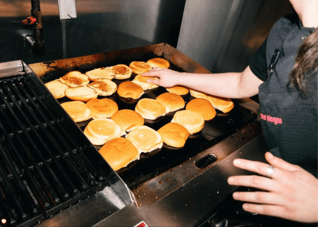 Toasting buns